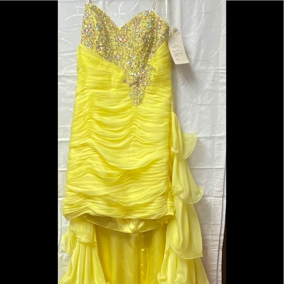 NWT Party Time Formal - 6047 - Highlow - Picture 5 of 8